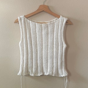 Tuesday Top- PDF beginner Knitting Pattern- Ribbed Knit